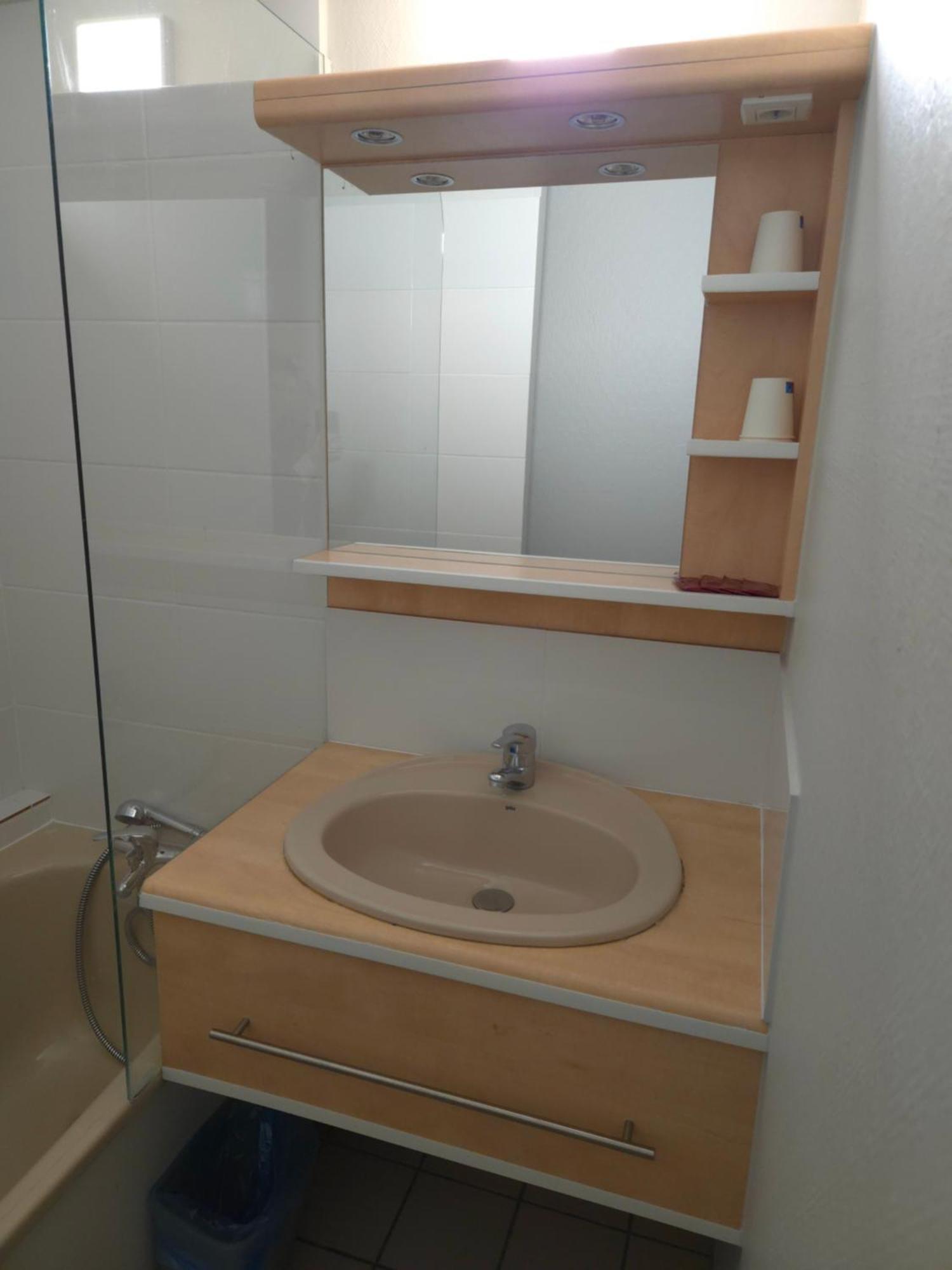 גאייאר Geneva Residence מראה חיצוני תמונה