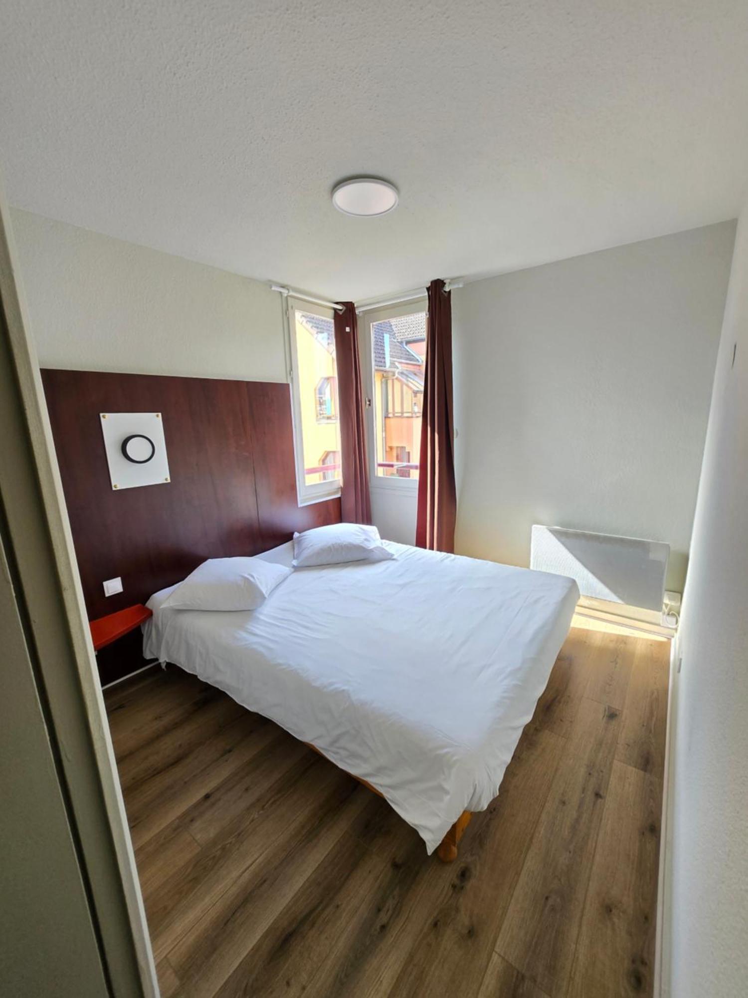 גאייאר Geneva Residence מראה חיצוני תמונה